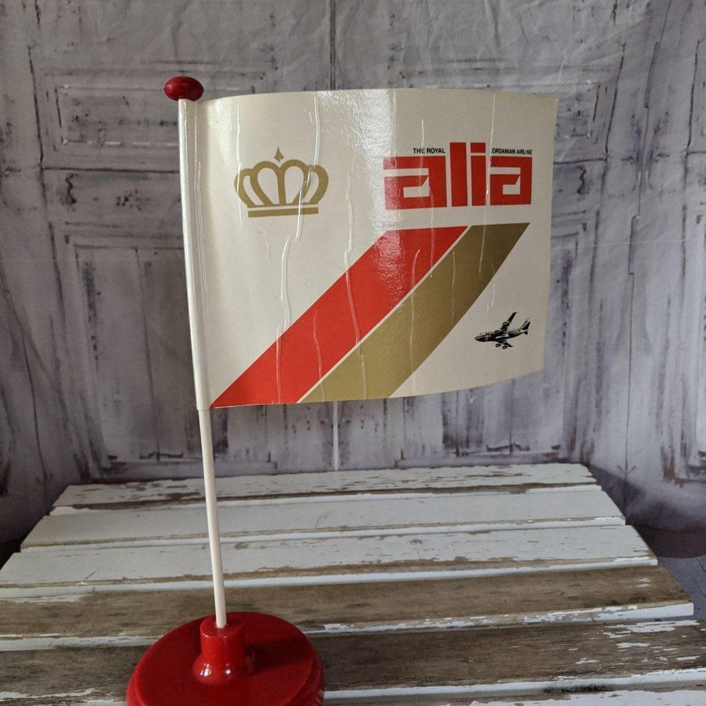 Royal Jordana‎ airline travel agent desk plane flag